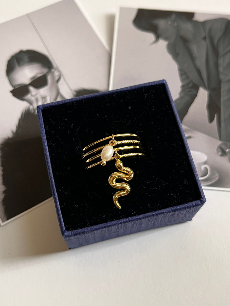 Charm Adjustable Ring