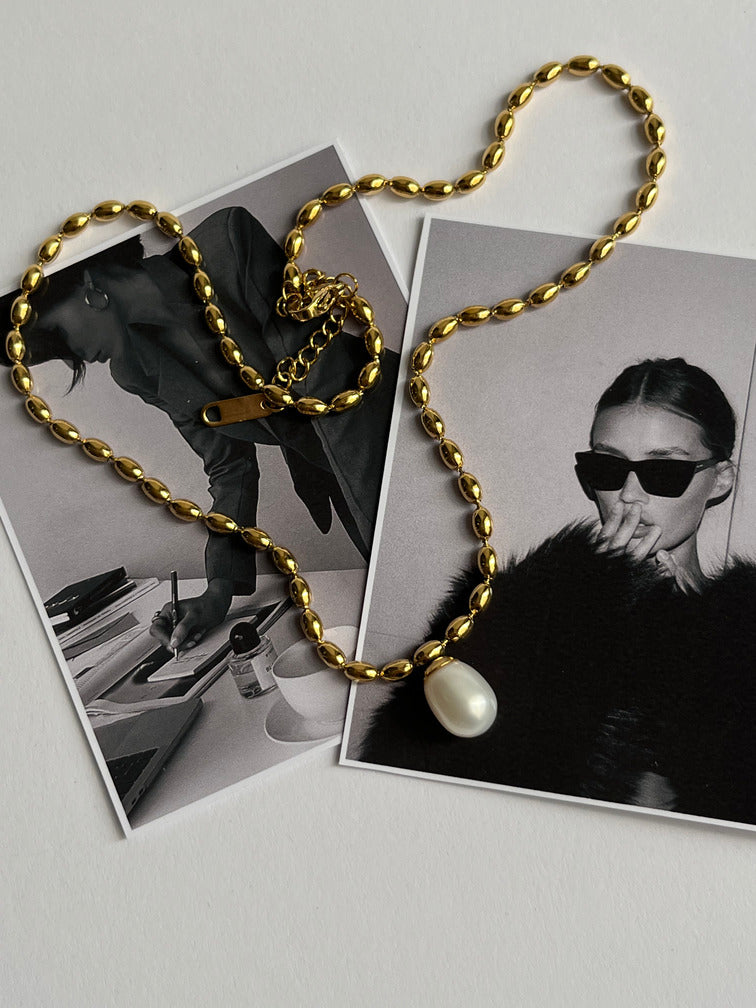 Pearlia Necklace