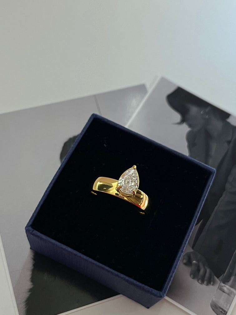 Zuri Ring