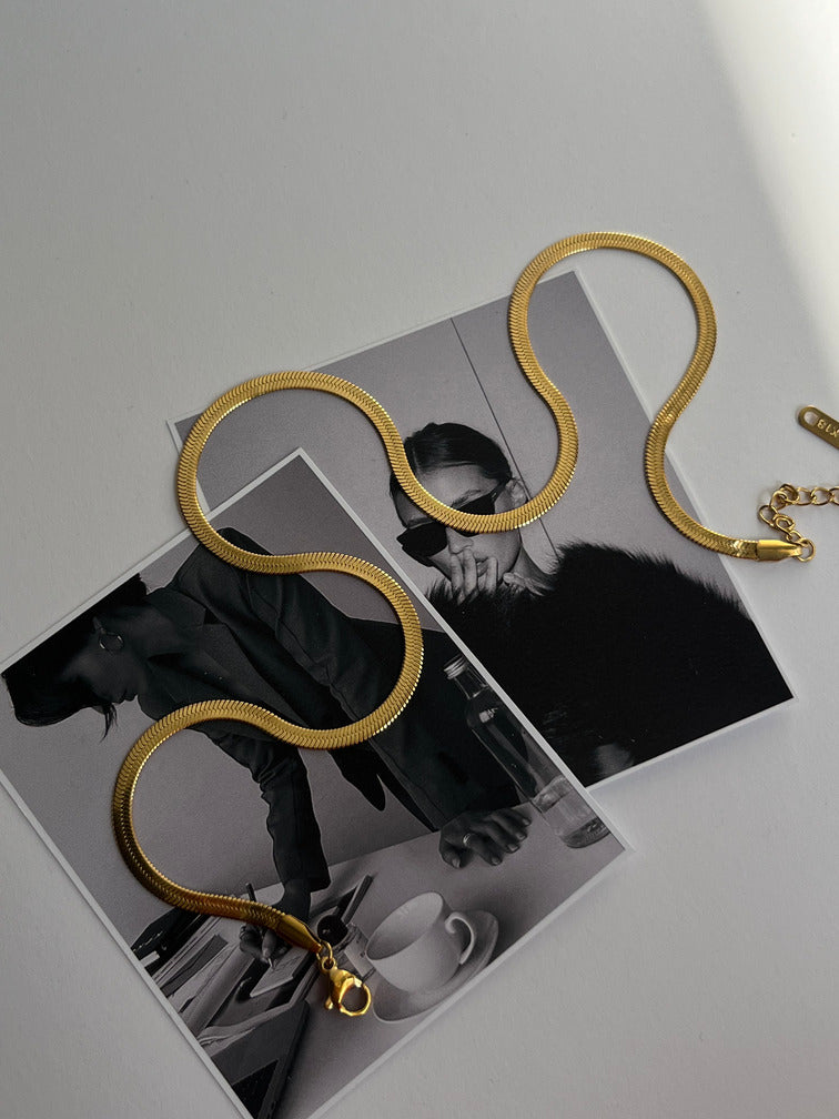 Rosaline Chain