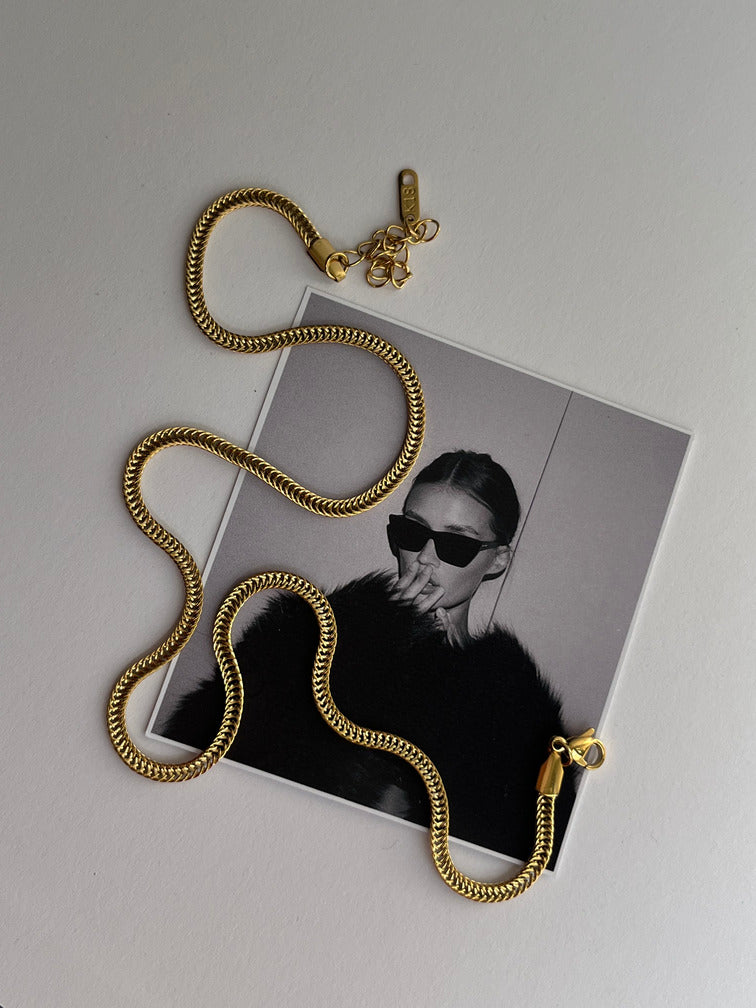 Violet Chain