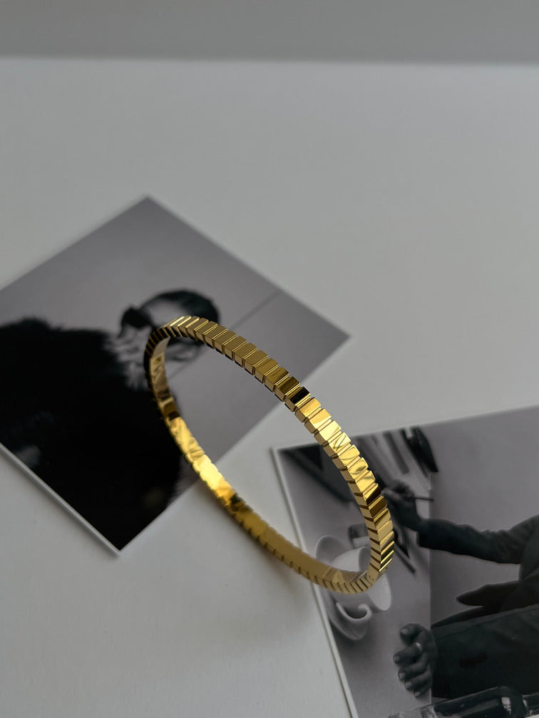 Reya Cuff Bracelet