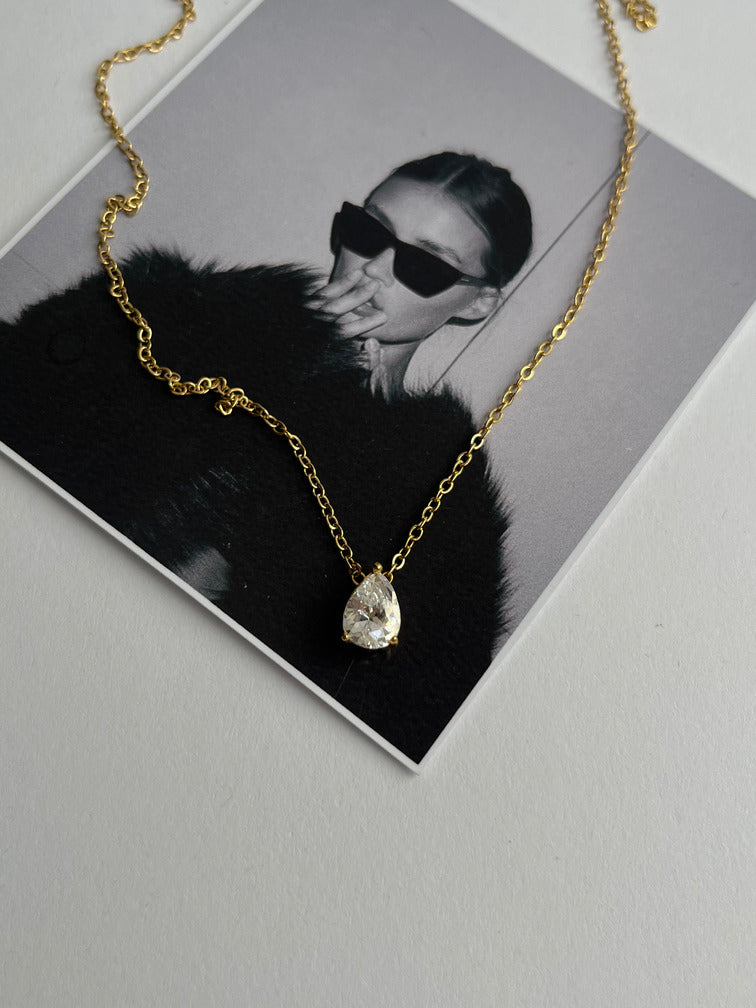 WaterDrop Necklace