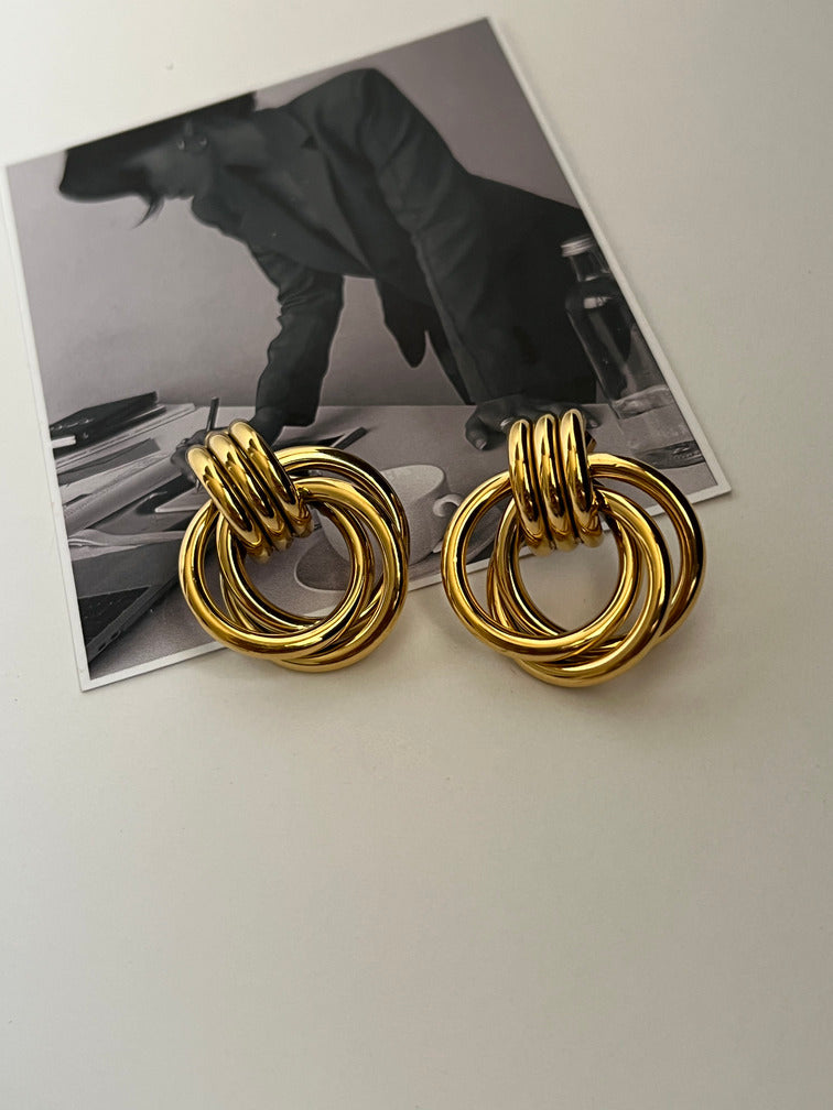 Zoya Earrings