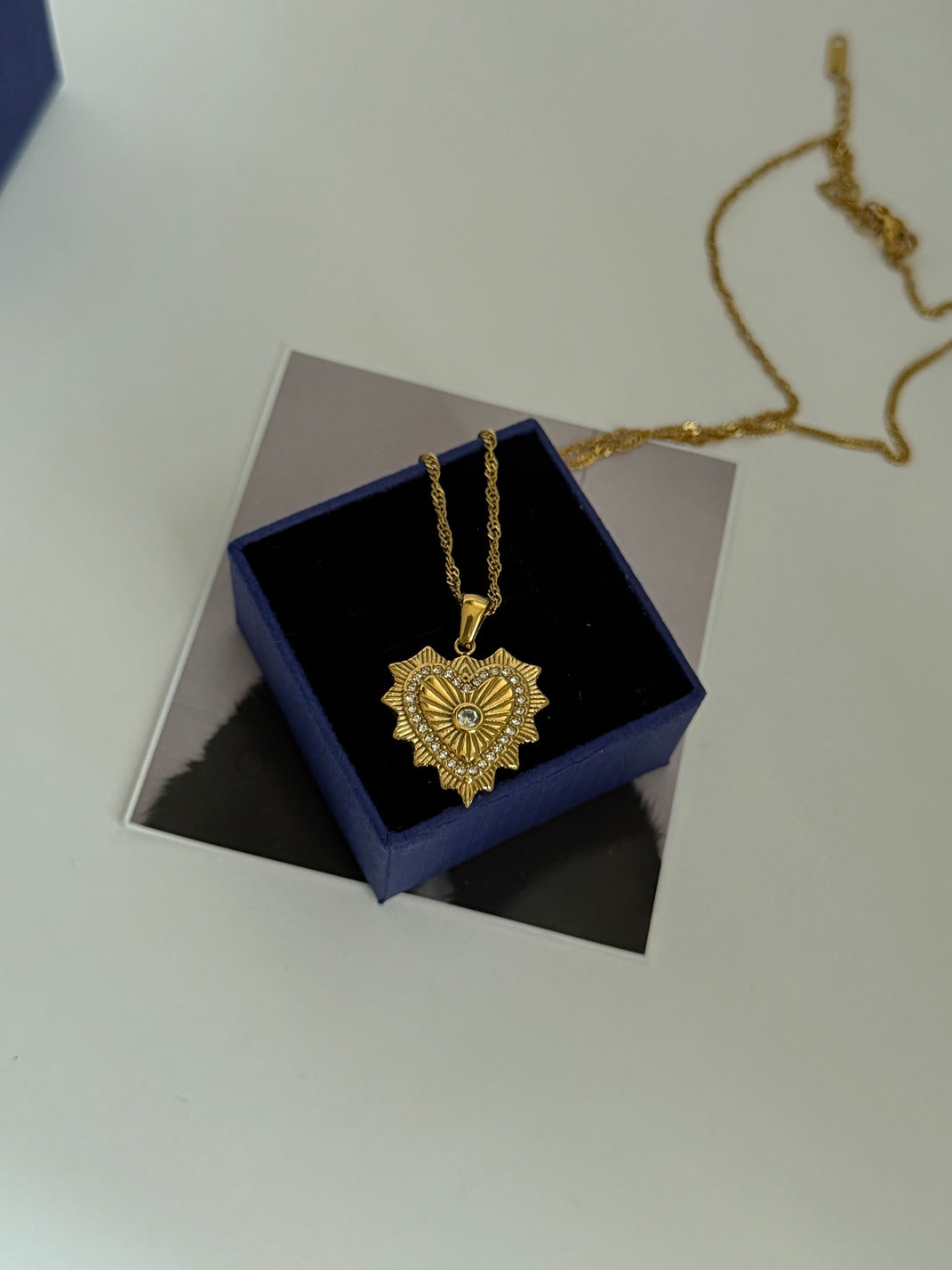 Rays Heart Necklace