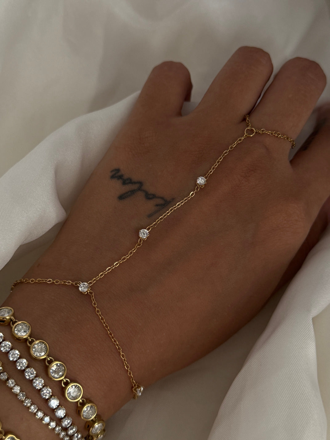 Althea Hand Chain