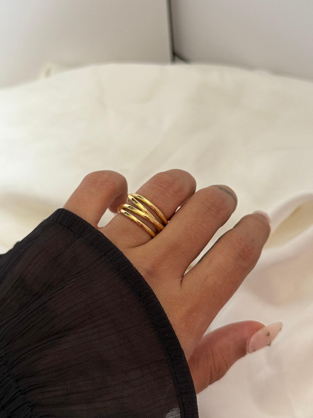 Criss Cross Ring
