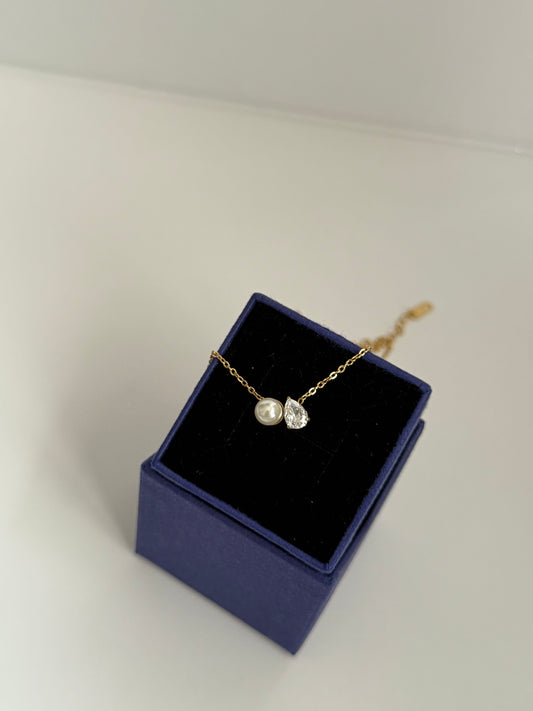 Drop Pearl Duo Necklace