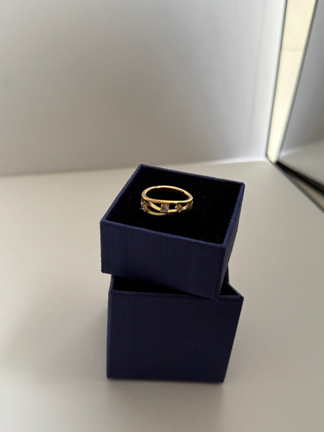 Zerine Ring