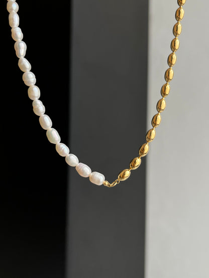 Pearl-Gold Beaded Necklace