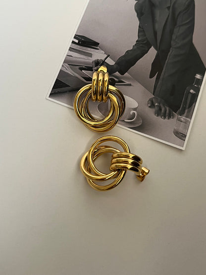 Zoya Earrings
