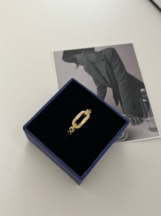 Diamond Link Ring