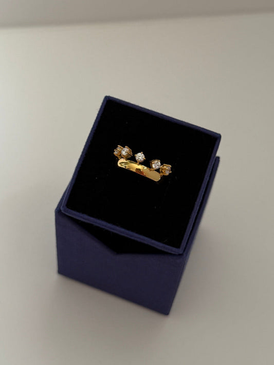Nora Ring