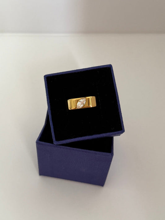 Ella Ring