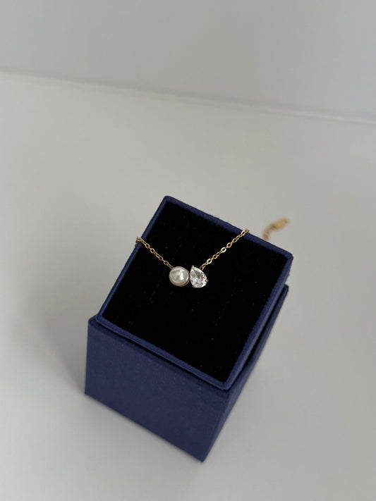 Drop Pearl Duo Necklace